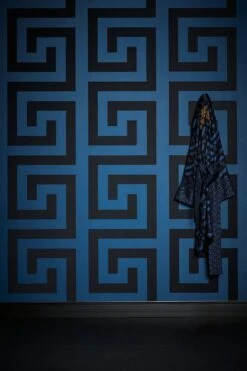 Versace Vliestapete 38609-3 Grafik Muster Blau Schwarz -Bester Tapeten Laden Vliestapete 38609 3 Grafik Muster Blau Schwarz VERSACE Home Tapete 63213723 2